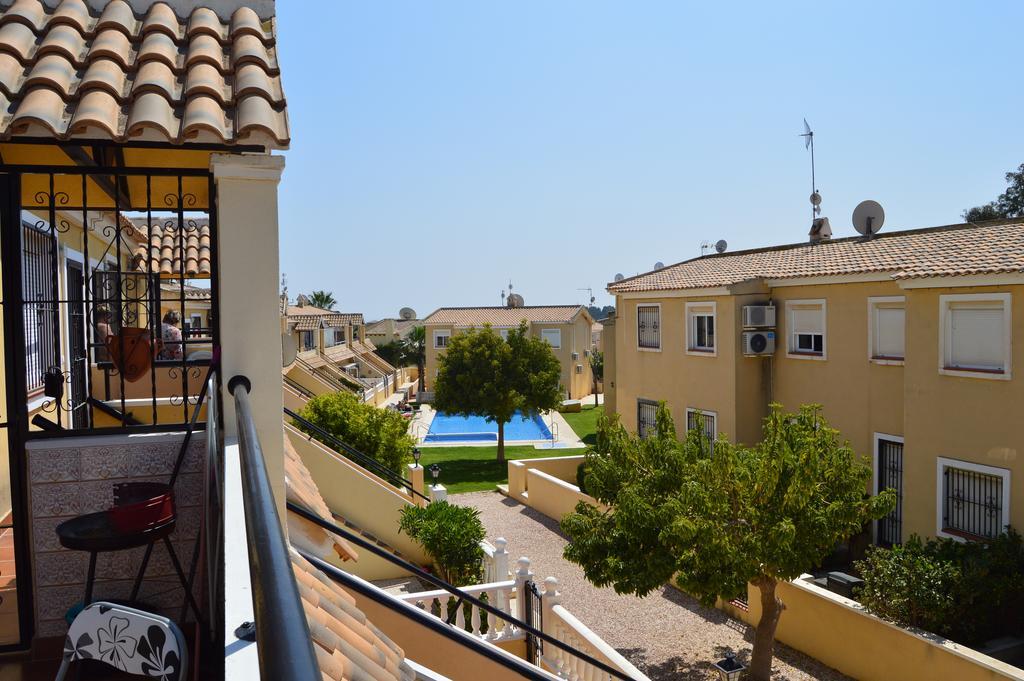 Apartment In Villamartin Exterior foto
